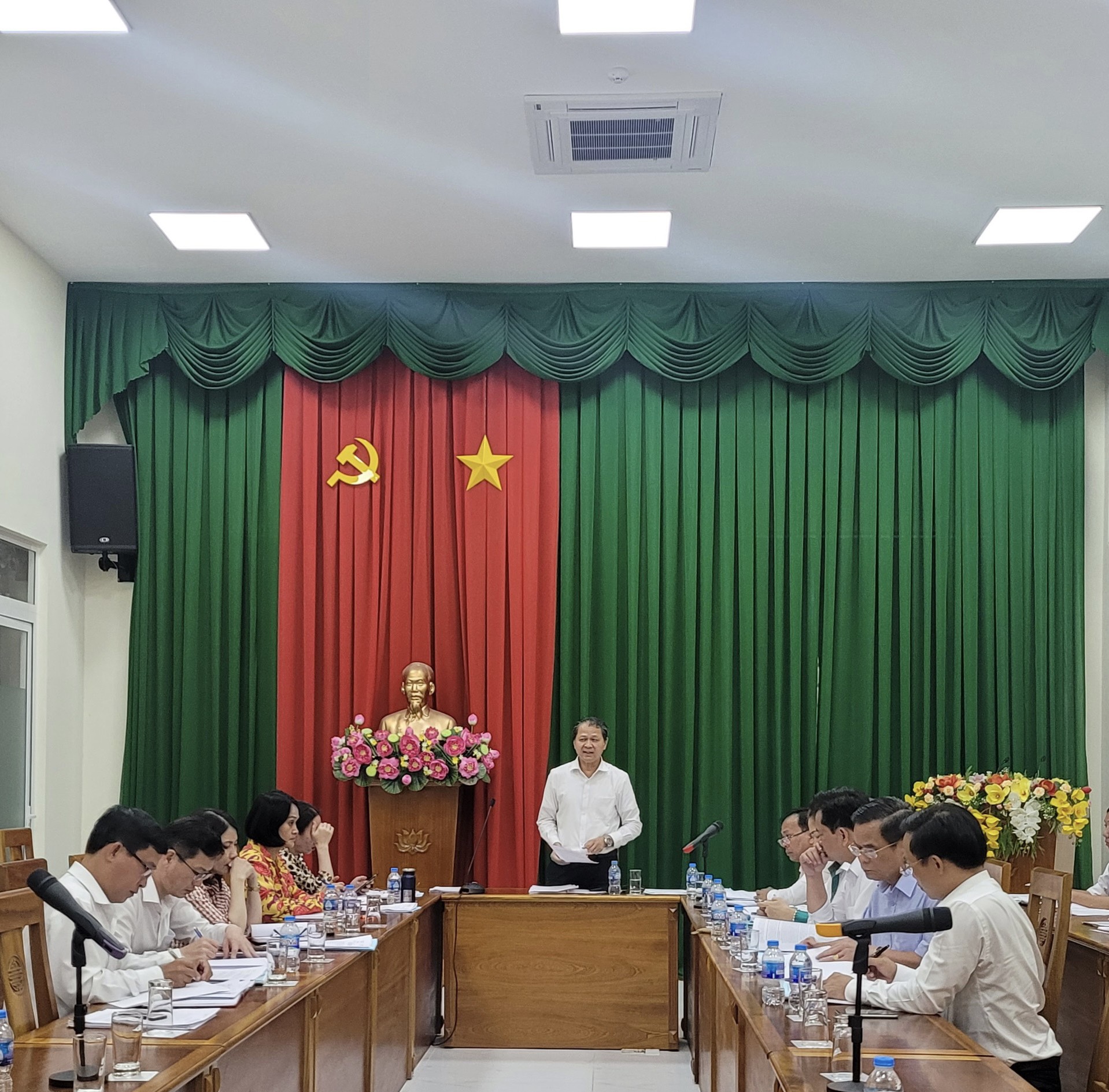 Nâng cao hiệu quả công tác kiểm soát tài sản, thu nhập của cán bộ, đảng viên