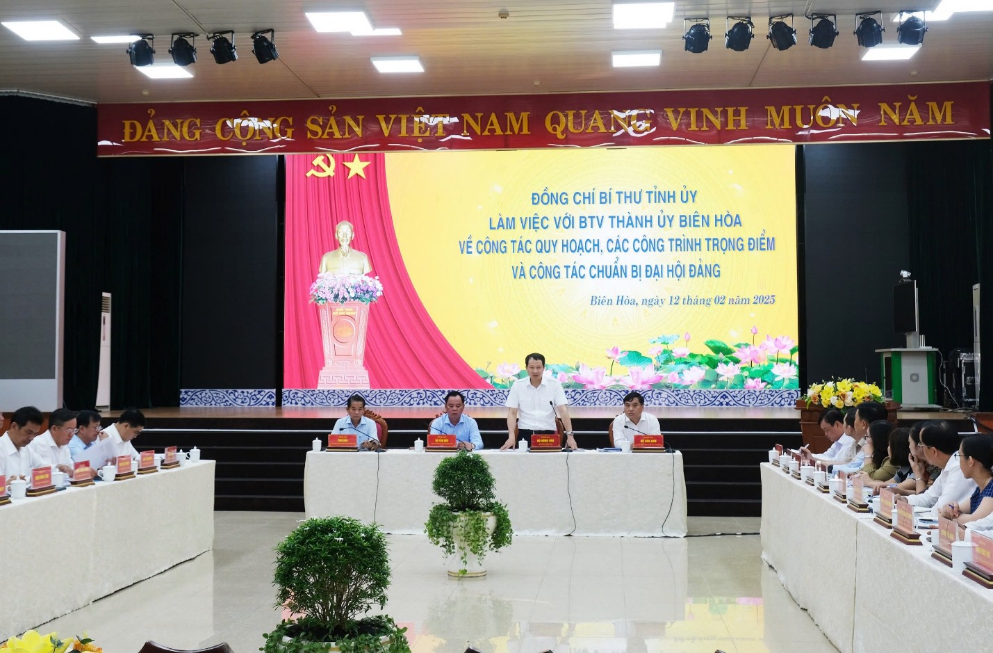 Quản lý đất đai, quy hoạch, trật tự xây dựng trên địa bàn phường Trảng Dài (thành phố Biên Hòa)
