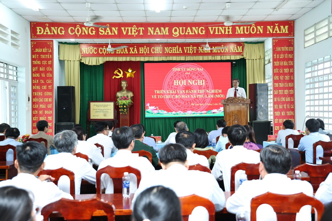 Đồng Nai chuẩn bị tổ chức Lễ công bố Nghị quyết của Ủy ban Thường vụ Quốc hội về sắp xếp đơn vị hành chính cấp xã; các Quyết định của Ban Chấp hành Đảng bộ tỉnh về thành lập Đảng bộ cấp xã, phường và nhân sự lãnh đạo địa phương