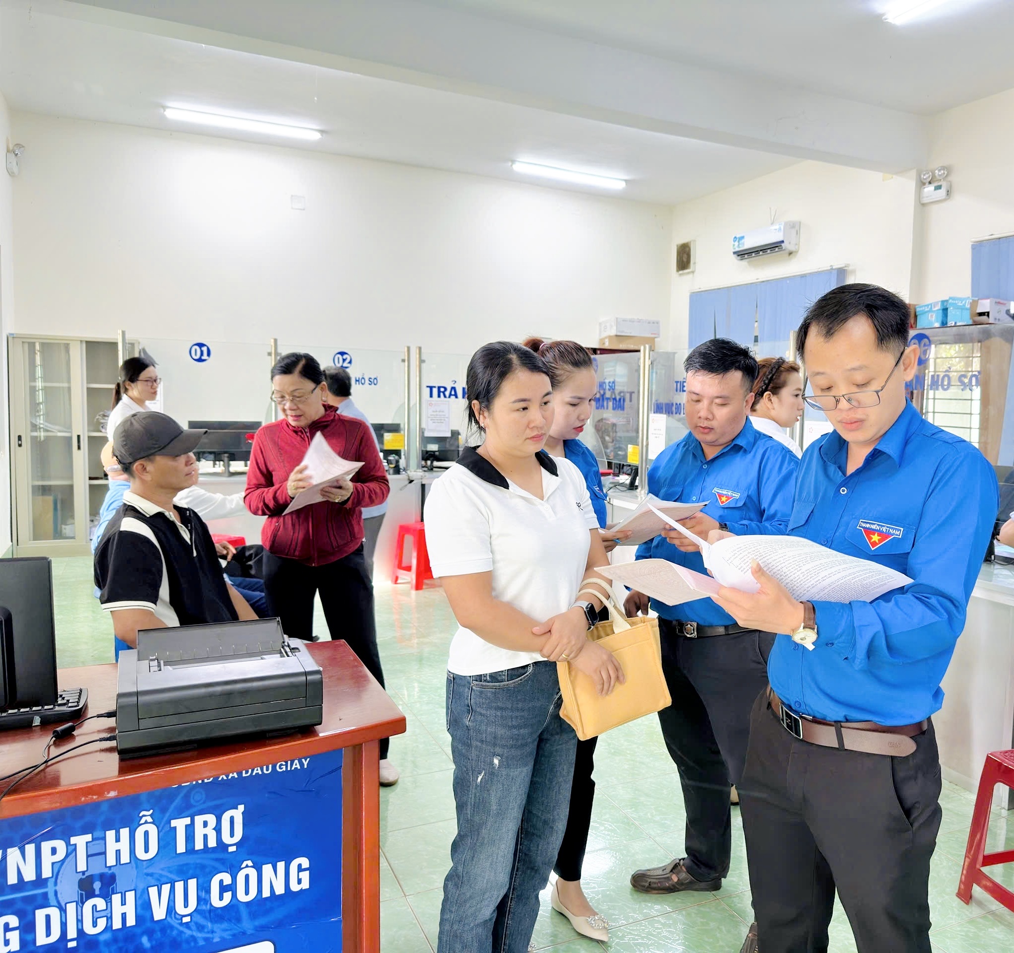 Thanh niên Đồng Nai phát huy tinh thần tiên phong, xung kích hỗ trợ xã, phường sau sáp nhập