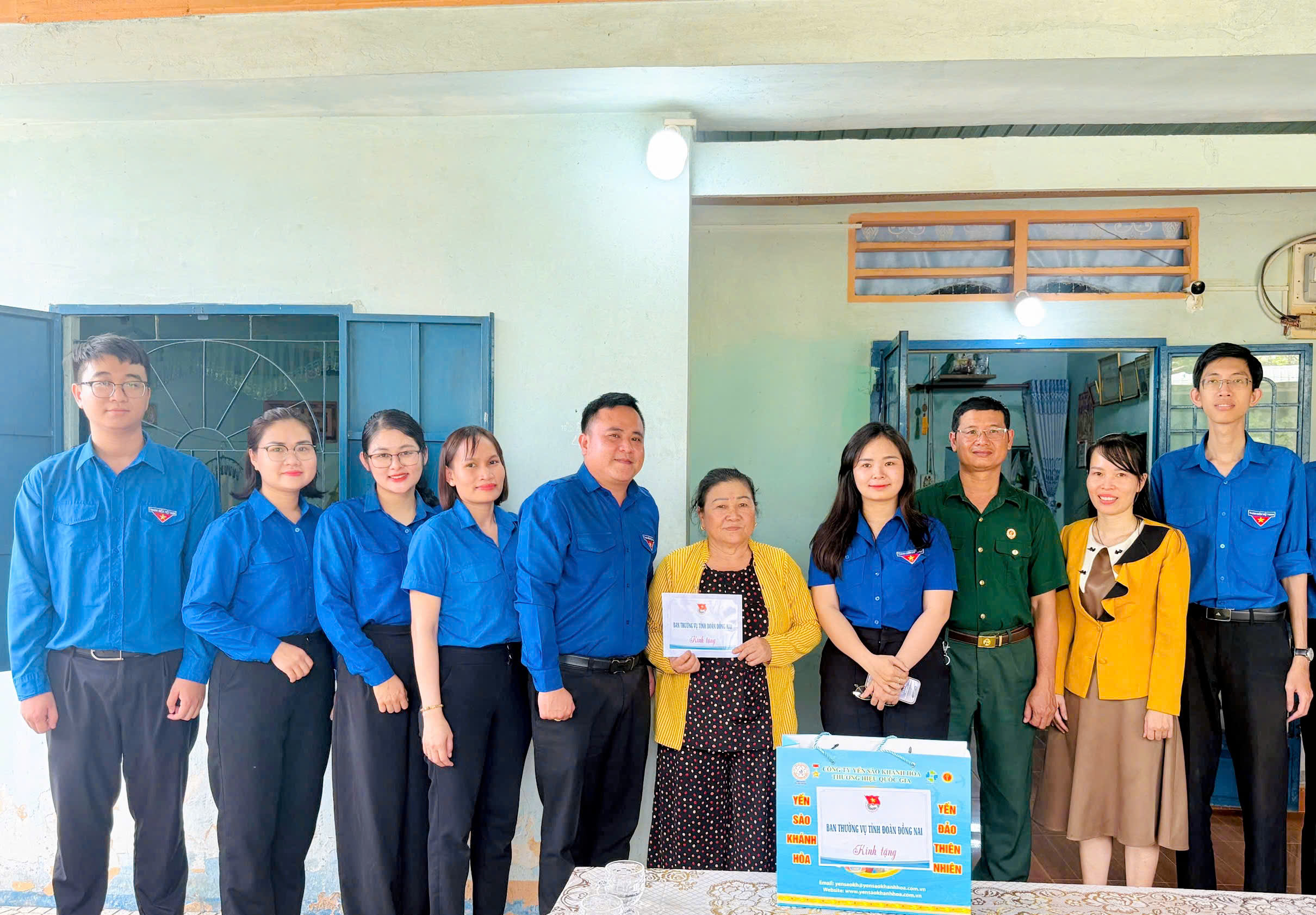 Tuổi trẻ Đồng Nai thắp sáng ngọn nến tri ân