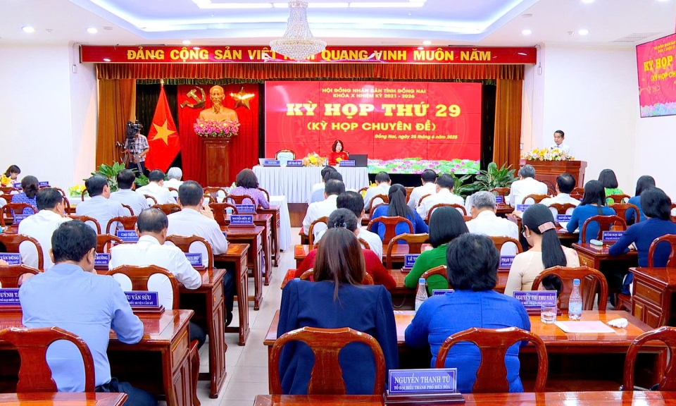 Hội đồng nh&amp;#226;n d&amp;#226;n tỉnh tổ chức kỳ họp thứ 29 th&amp;#244;ng qua một số nghị quyết chuy&amp;#234;n đề l&amp;#224;m cơ sở cho c&amp;#244;ng t&amp;#225;c điều h&amp;#224;nh quản l&amp;#253; nh&amp;#224; nước của tỉnh