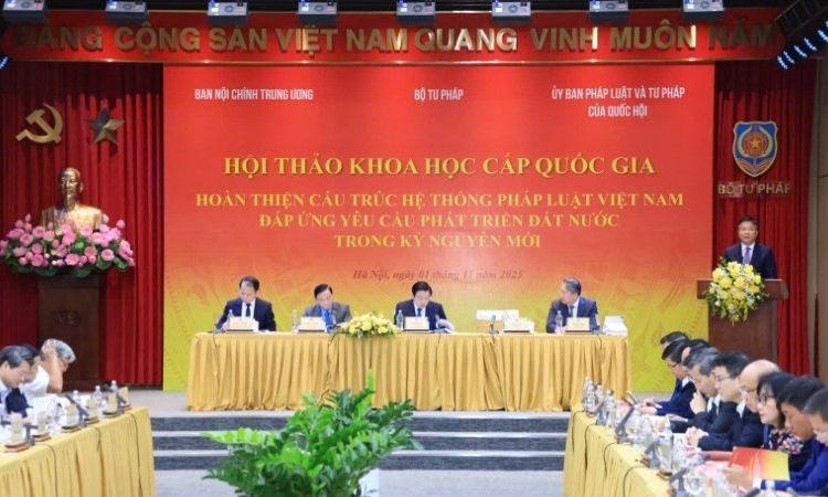 Ho&amp;#224;n thiện cấu tr&amp;#250;c hệ thống ph&amp;#225;p luật đ&amp;#225;p ứng y&amp;#234;u cầu ph&amp;#225;t triển đất nước trong kỷ nguy&amp;#234;n mới