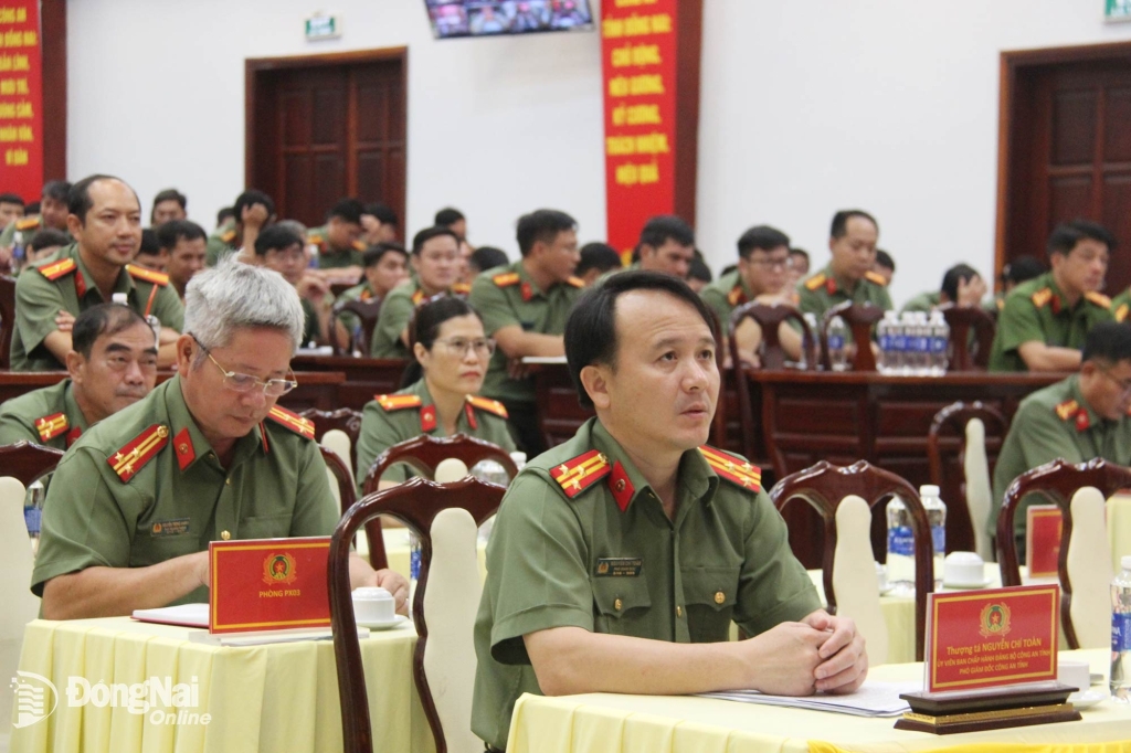 Hội nghị b&amp;#225;o c&amp;#225;o vi&amp;#234;n Trung ương to&amp;#224;n quốc về th&amp;#244;ng tin đối ngoại