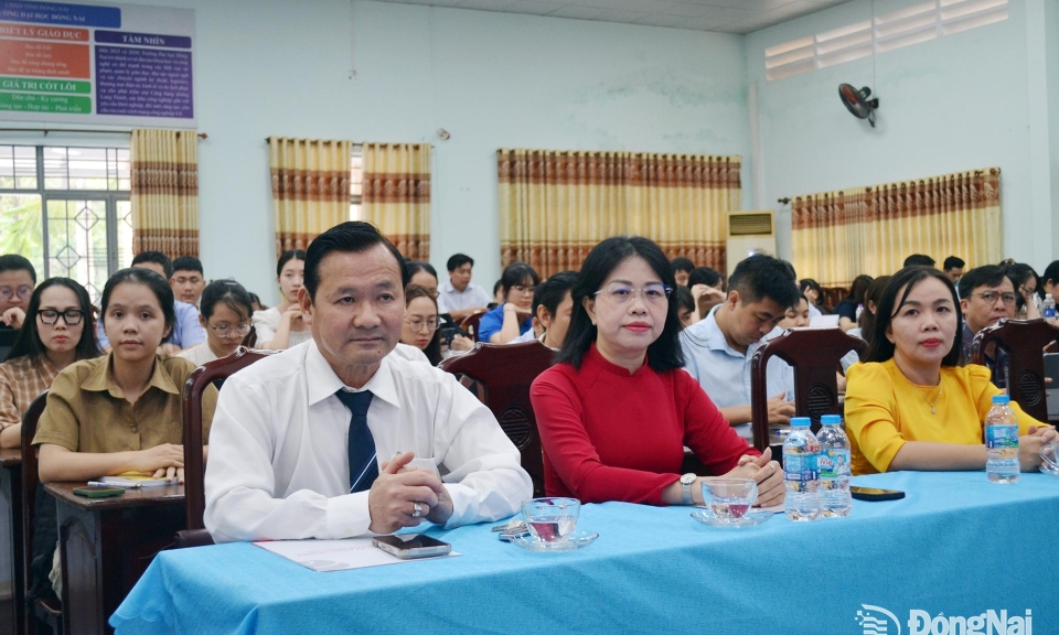 Đảng ủy UBND tỉnh bồi dưỡng l&amp;#253; luận ch&amp;#237;nh trị cho 123 đảng vi&amp;#234;n mới