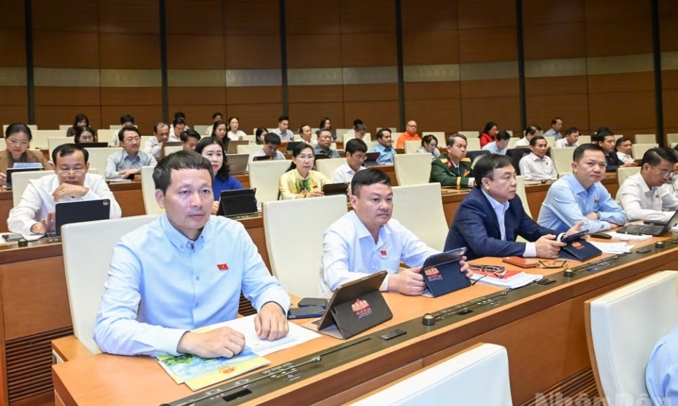 Gỡ điểm nghẽn để b&amp;#236;nh đẳng giới đi v&amp;#224;o thực chất