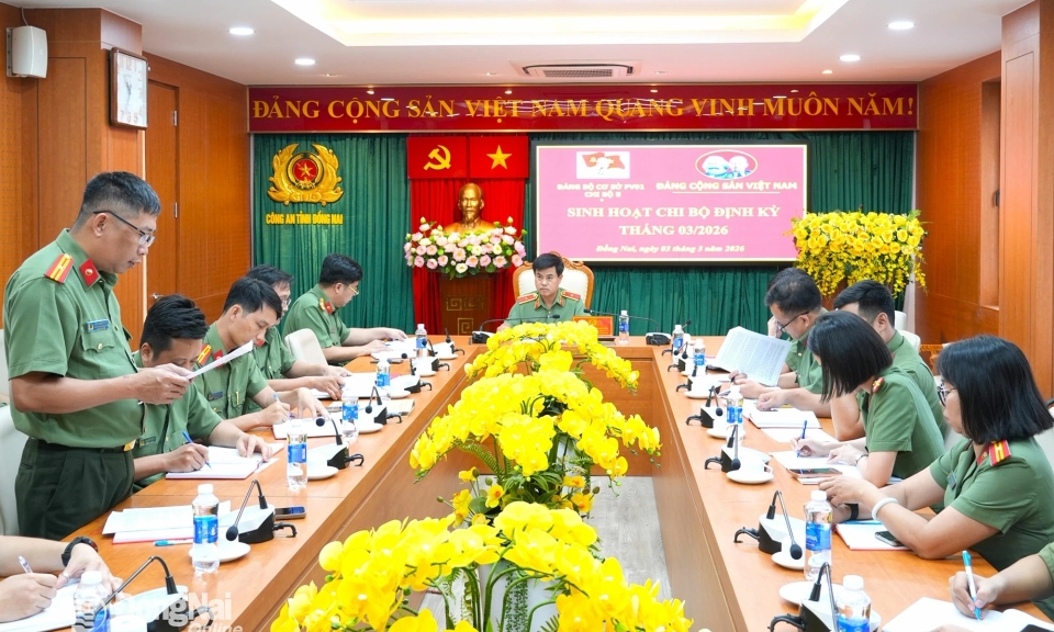 Đổi mới sinh hoạt Đảng trong lực lượng c&amp;#244;ng an