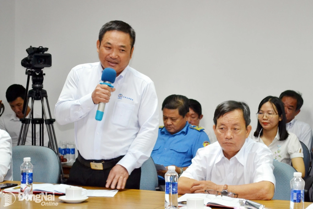Một buổi sinh hoạt Đảng tại Đảng bộ Công ty cổ phần hữu hạn Vedan Việt Nam. Ảnh: Phương Hằng