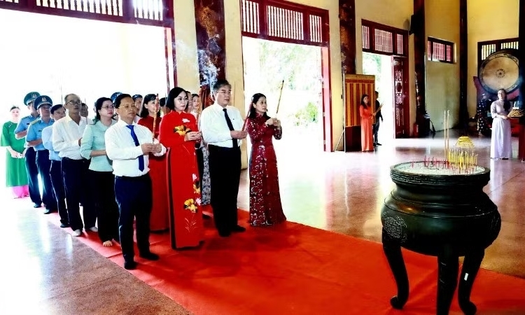 Đồng Nai tổ chức c&amp;#225;c hoạt động &amp;#253; nghĩa mừng Ng&amp;#224;y sinh Chủ tịch Hồ Ch&amp;#237; Minh