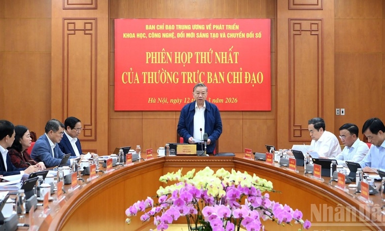 Ph&amp;#225;t triển khoa học, c&amp;#244;ng nghệ phải hướng mạnh v&amp;#224;o việc giải quyết những b&amp;#224;i to&amp;#225;n thực tiễn